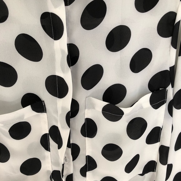 LF button down - Picture 2 of 3